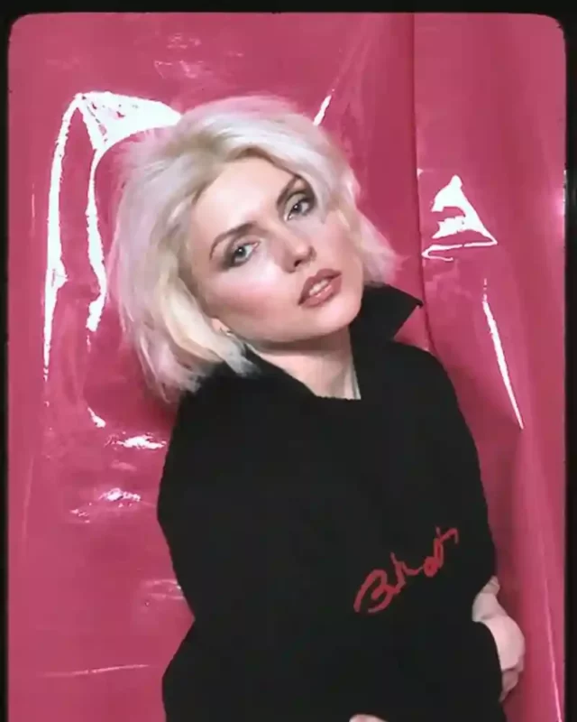 1730934804 388 Debbie Harry Measurements bio height weight shoe and bra size.webp