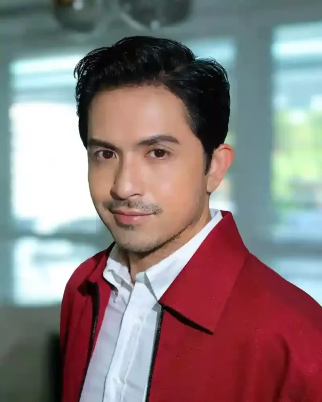 1730945123 521 Dennis Trillo Measurements bio height weight shoe size.webp