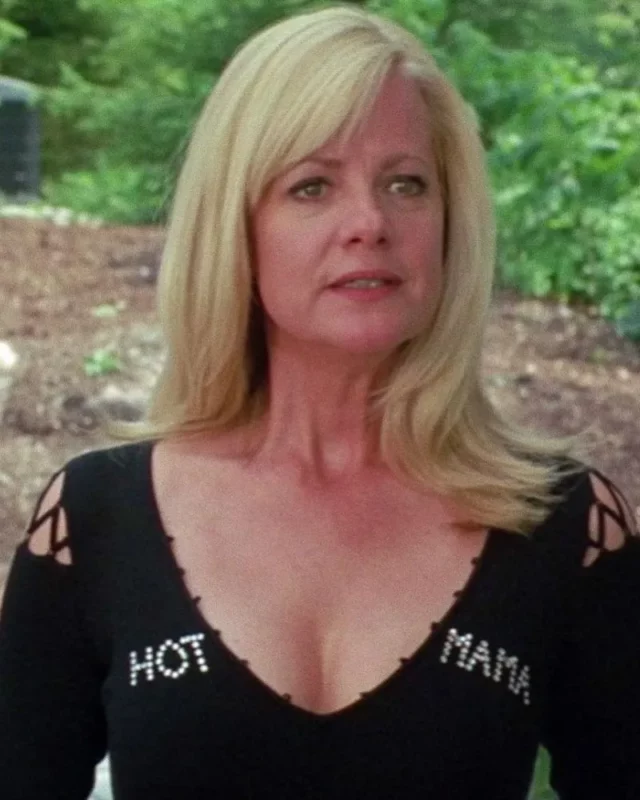 1732045482 71 Bonnie Hunt Measurements Bio Height Weight Shoe And Bra Size.webp