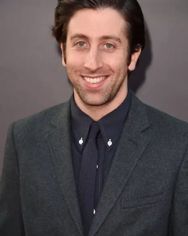 1732093452 964 Simon Helberg Measurements Bio Heightweight Shoe Size.webp