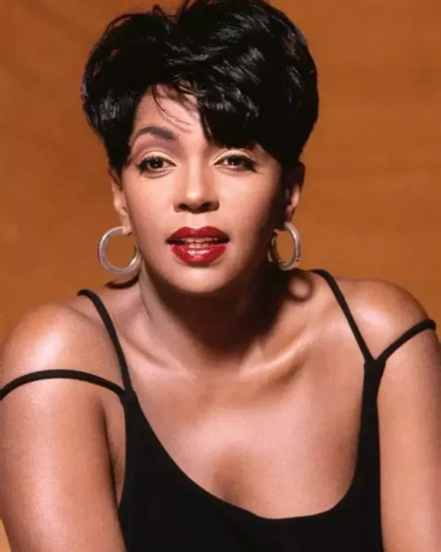 Anita Baker Measurements Bio Heightweight Shoe And Bra Size.webp