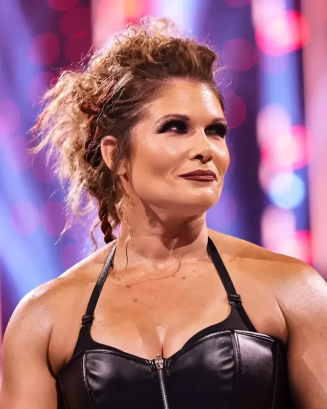 Beth Phoenix Measurements Bio Heightweight Shoe And Bra Size.webp