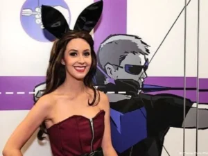 Meg Turney . 2.Webp