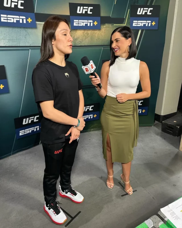 Megan Olivi Measurements Bio Heightweight Shoe And Bra Size.webp